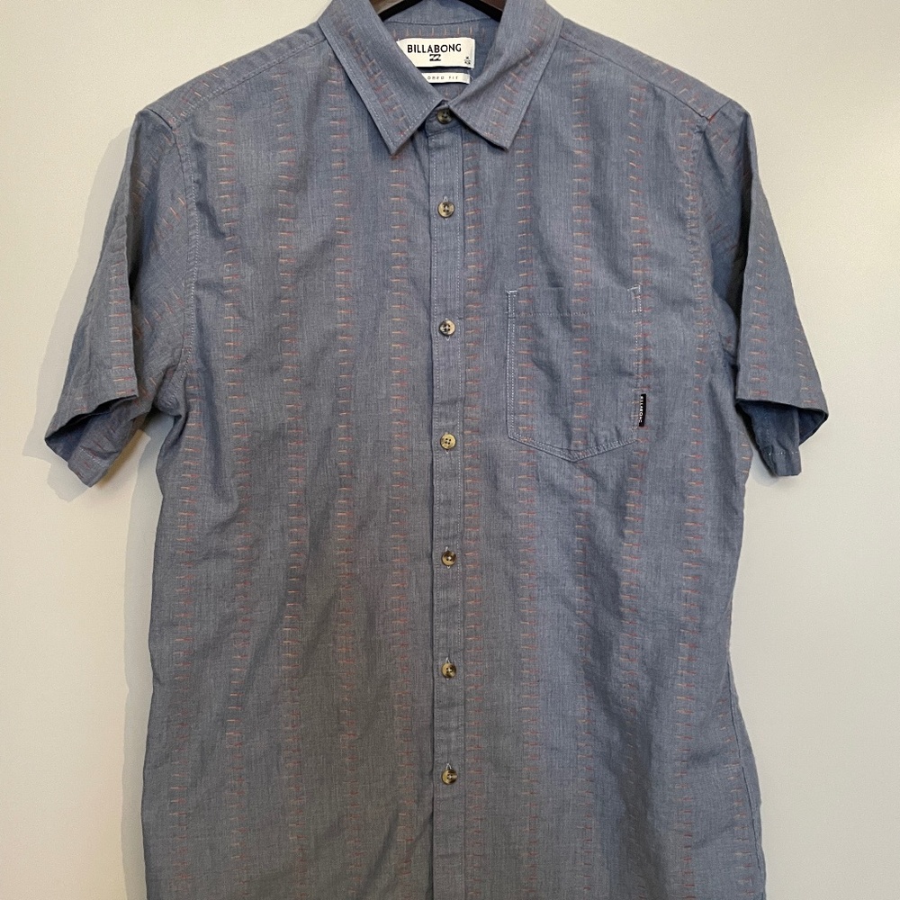 Billabong Collared Button Down Short Sleeve Shirt